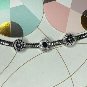 Jewel La La Snap Bracelet